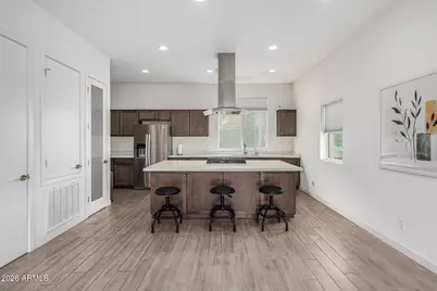 325 E Coronado Road #13, Phoenix, AZ 85004 - Photo 5