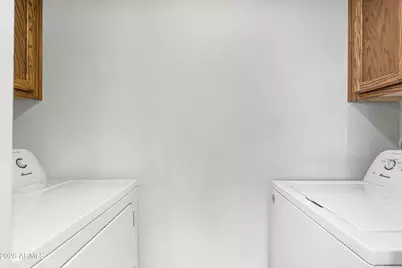 5186 N 83rd Street, Scottsdale, AZ 85250 - Photo 9