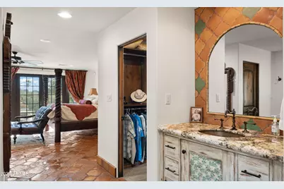 35035 N Whileaway Road, Carefree, AZ 85377 - Photo 29