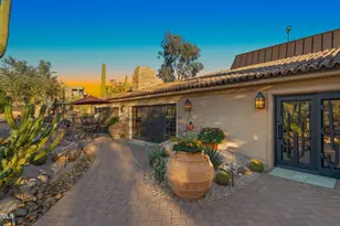 35035 N Whileaway Rd, Carefree, AZ 85377 - Photo 15