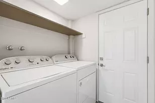 2501 E Dahlia Dr, Phoenix, AZ 85032 - Photo 27