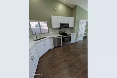 3121 W Frankfurt Drive, Chandler, AZ 85226 - Photo 3