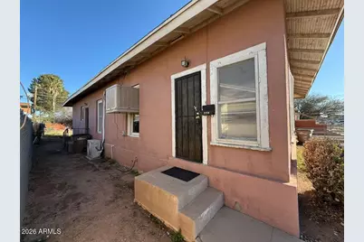 716 E 11th Street, Douglas, AZ 85607 - Photo 1