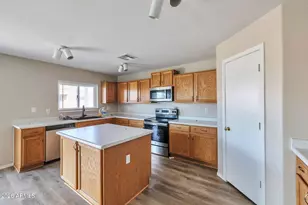 1292 S 222nd Ln, Buckeye, AZ 85326 - Photo 5