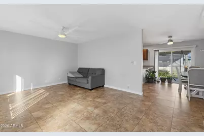 18815 N 22nd Lane, Phoenix, AZ 85027 - Photo 9