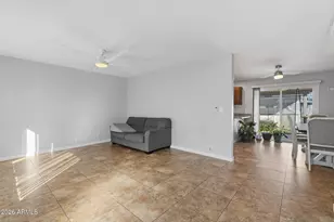 18815 N 22nd Ln, Phoenix, AZ 85027 - Photo 9