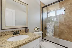 18815 N 22nd Ln, Phoenix, AZ 85027 - Photo 23