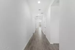 12385 W Pkwy Ln, Avondale, AZ 85323 - Photo 9