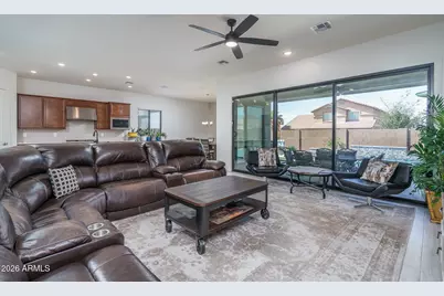 7250 N 80th Lane, Glendale, AZ 85303 - Photo 7