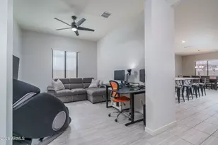 7250 N 80th Ln, Glendale, AZ 85303 - Photo 11