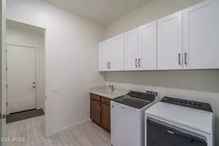 7250 N 80th Ln, Glendale, AZ 85303 - Photo 23