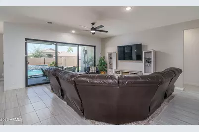 7250 N 80th Lane, Glendale, AZ 85303 - Photo 9