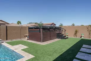 7250 N 80th Ln, Glendale, AZ 85303 - Photo 27