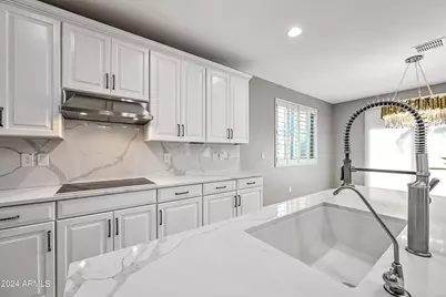 22434 N 94th Lane, Peoria, AZ 85383 - Photo 13