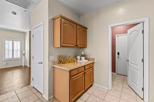 8765 W Surrey Ave, Peoria, AZ 85381 - Photo 17