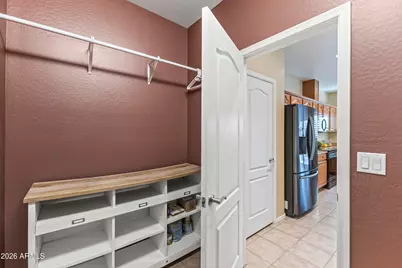 8765 W Surrey Avenue, Peoria, AZ 85381 - Photo 19