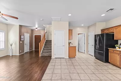 8765 W Surrey Avenue, Peoria, AZ 85381 - Photo 13