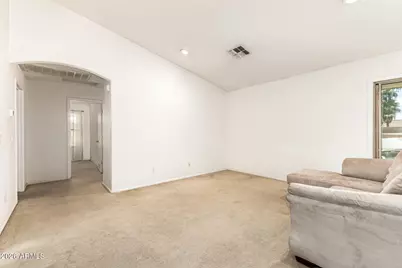 43343 W Chisholm Drive, Maricopa, AZ 85138 - Photo 7