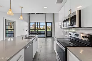 1130 N 2nd St, Phoenix, AZ 85004 - Photo 3