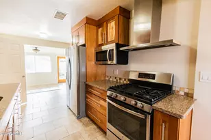 1029 W Elna Rae St, Tempe, AZ 85281 - Photo 5