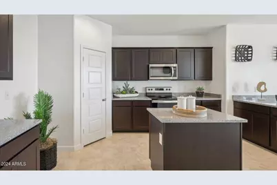 636 W Freedom Street, Florence, AZ 85132 - Photo 3