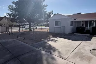 2419 E Oak St, Phoenix, AZ 85008 - Photo 13