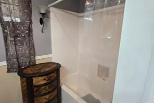 11411 N 91st Ave, Peoria, AZ 85345 - Photo 7