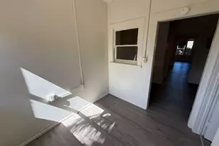 647 E 8th St, Douglas, AZ 85607 - Photo 9