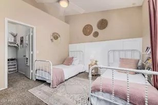 4051 W Desert Hollow Dr, Phoenix, AZ 85083 - Photo 23