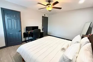 1109 W Indian School Rd, Phoenix, AZ 85013 - Photo 17