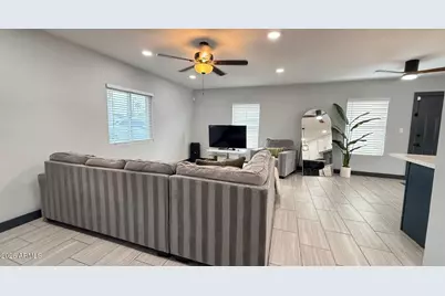 1109 W Indian School Road, Phoenix, AZ 85013 - Photo 7