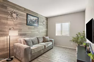 242 W Pacific Dr, Casa Grande, AZ 85122 - Photo 11