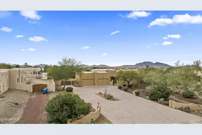 125 E Desert Hills Drive, Phoenix, AZ 85086 - Photo 53