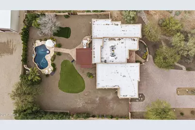 125 E Desert Hills Drive, Phoenix, AZ 85086 - Photo 59