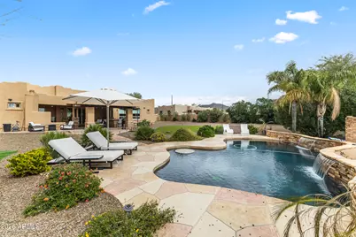 125 E Desert Hills Drive, Phoenix, AZ 85086 - Photo 47