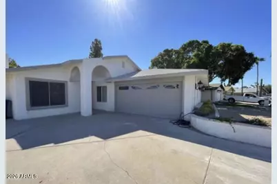 639 W Grove Circle, Mesa, AZ 85210 - Photo 19
