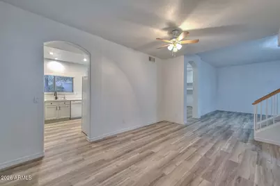 26435 N 42nd Place, Phoenix, AZ 85050 - Photo 11