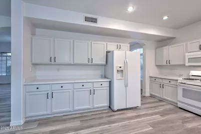 26435 N 42nd Place, Phoenix, AZ 85050 - Photo 13