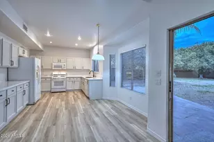 26435 North 42nd Pl, Phoenix, AZ 85050 - Photo 5