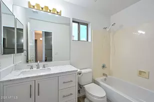 26435 North 42nd Pl, Phoenix, AZ 85050 - Photo 7