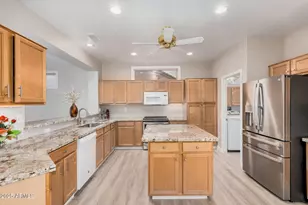 22637 N Hermosillo Dr, Sun City West, AZ 85375 - Photo 9