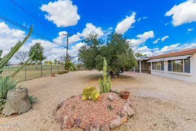 12236 N Pebble Beach Drive, Sun City, AZ 85351 - Photo 21