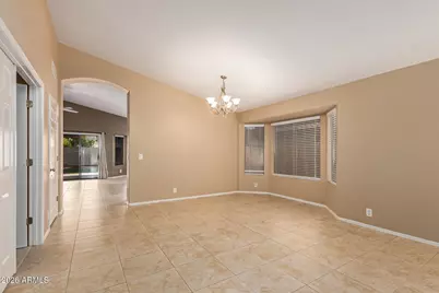 8364 W Stella Way, Glendale, AZ 85305 - Photo 7