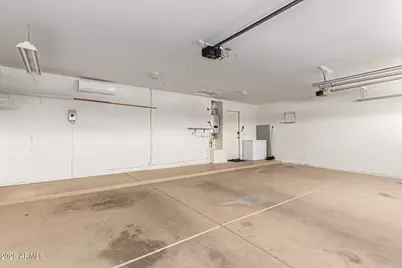 8364 W Stella Way, Glendale, AZ 85305 - Photo 37