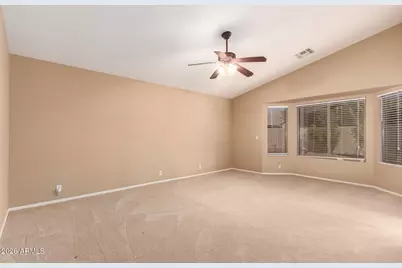 8364 W Stella Way, Glendale, AZ 85305 - Photo 17