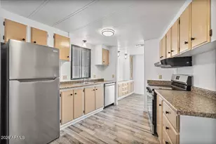 2121 N Center St, Mesa, AZ 85201 - Photo 15