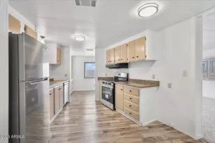 2121 N Center St, Mesa, AZ 85201 - Photo 17