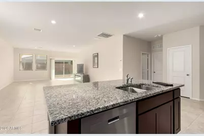 5065 E Emery Road, San Tan Valley, AZ 85143 - Photo 9