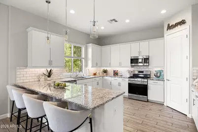 6504 E Rose Marie Lane, Phoenix, AZ 85054 - Photo 11