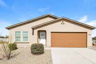 8764 W Reventon Dr, Arizona City, AZ 85123 - Photo 1